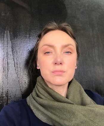 Portrait Kristine Narvida